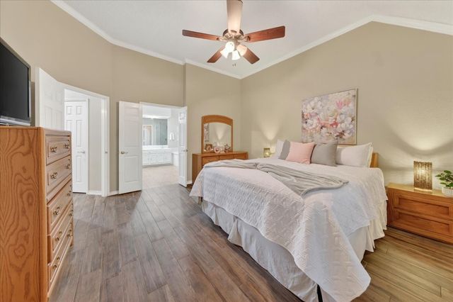 4016 Stone Brooke Drive, Grapevine, TX 76051