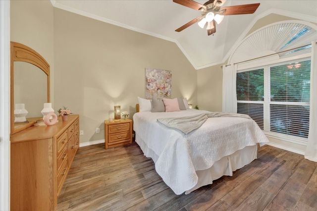 4016 Stone Brooke Drive, Grapevine, TX 76051