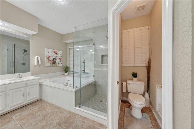 4016 Stone Brooke Drive, Grapevine, TX 76051