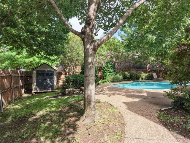 4016 Stone Brooke Drive, Grapevine, TX 76051