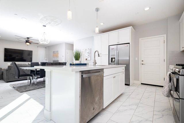 3596 Birdland Ave, Sacramento, CA 95835