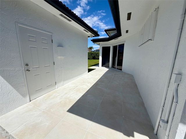 13431 SW 32nd St, Miami, FL 33175