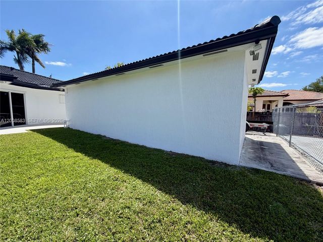 13431 SW 32nd St, Miami, FL 33175