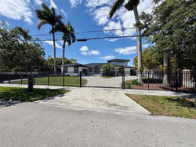 13431 SW 32nd St, Miami, FL 33175