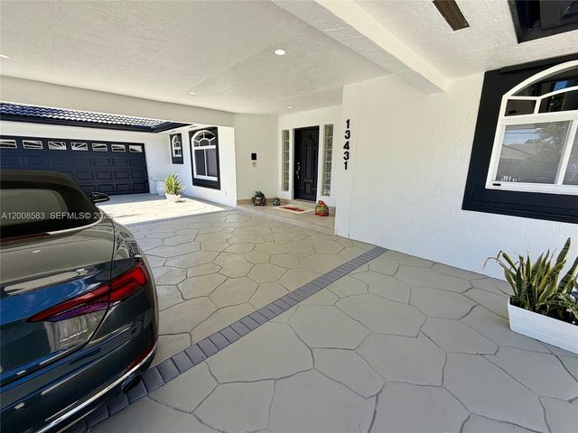 13431 SW 32nd St, Miami, FL 33175