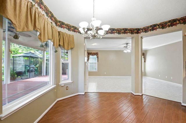 2718 Honeysuckle Walk, Spring, TX 77388