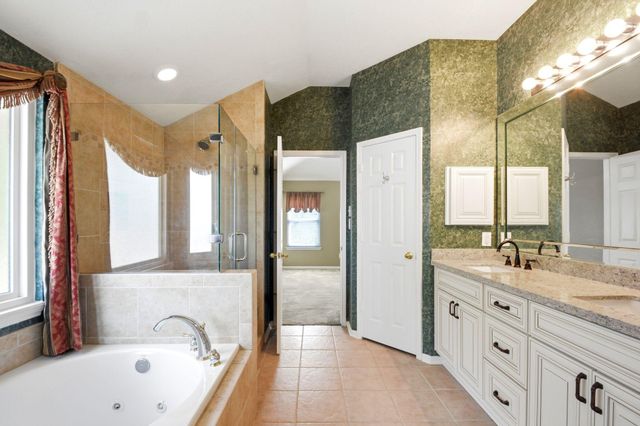 2718 Honeysuckle Walk, Spring, TX 77388