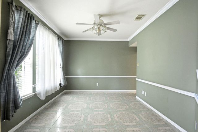 2718 Honeysuckle Walk, Spring, TX 77388