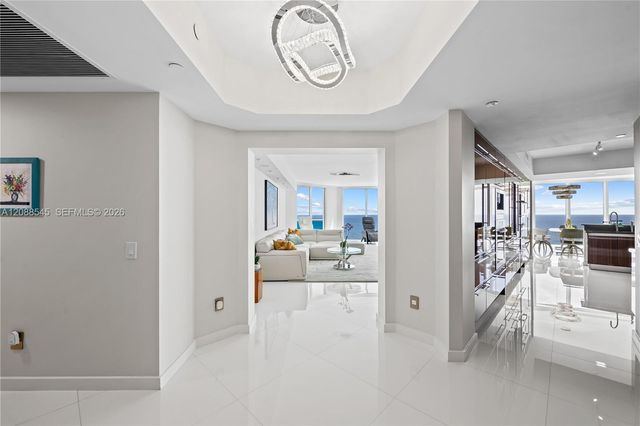 2711 S Ocean Drive 1902, Hollywood, FL 33019