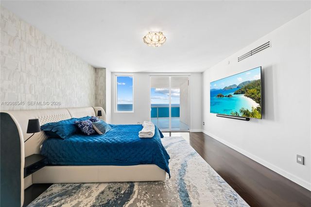 2711 S Ocean Drive 1902, Hollywood, FL 33019