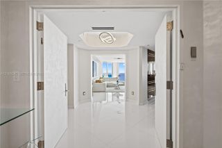 2711 S Ocean Drive 1902, Hollywood, FL 33019