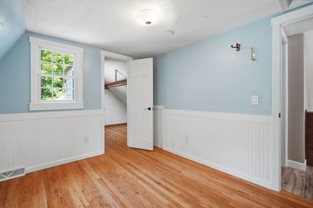75 Tioga St, Springfield, MA 01128