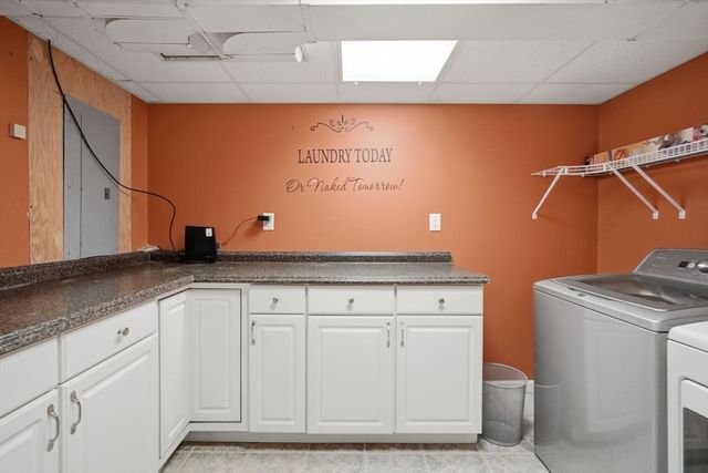 75 Tioga St, Springfield, MA 01128