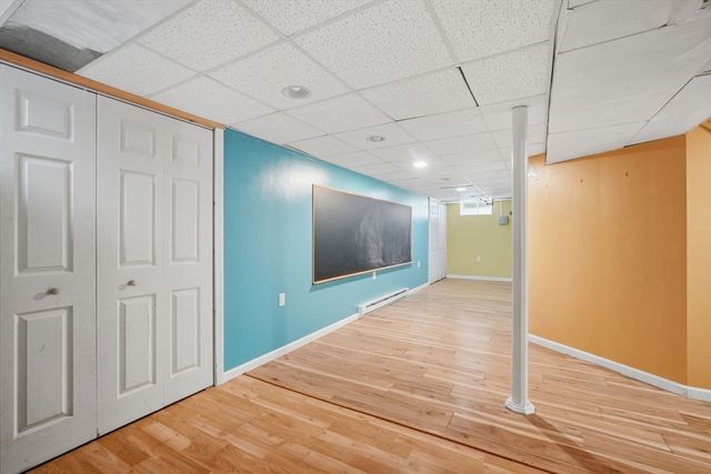 75 Tioga St, Springfield, MA 01128