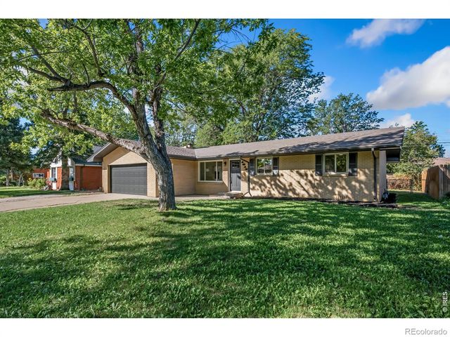 1815 Collyer Street, Longmont, CO 80501