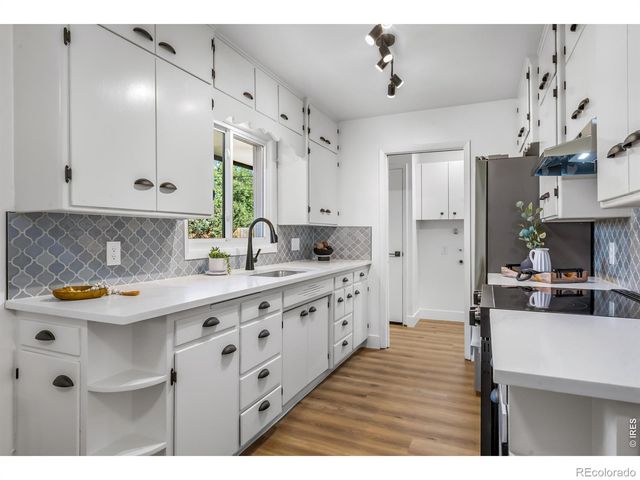 1815 Collyer Street, Longmont, CO 80501