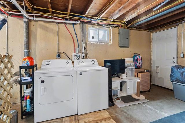 520 E 14th Street, Ottawa, KS 66067