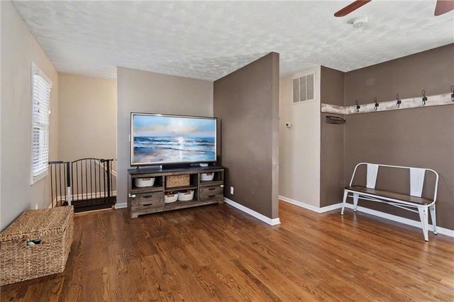 520 E 14th Street, Ottawa, KS 66067