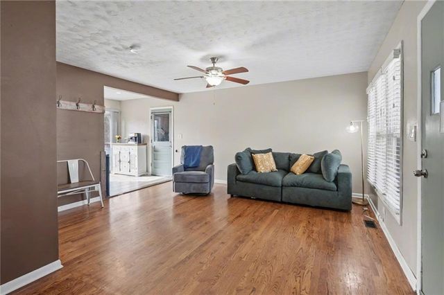 520 E 14th Street, Ottawa, KS 66067