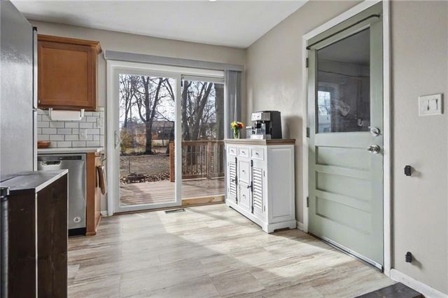 520 E 14th Street, Ottawa, KS 66067