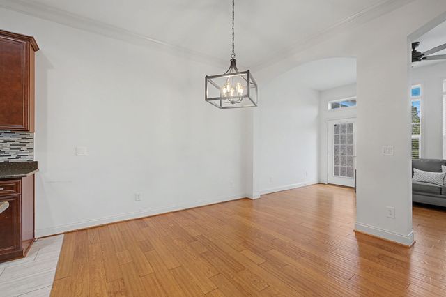 1124 Chickadee Cir, Hermitage, TN 37076