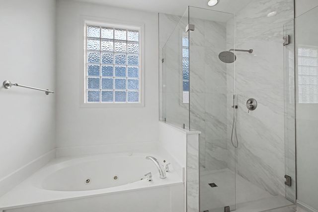 1124 Chickadee Cir, Hermitage, TN 37076