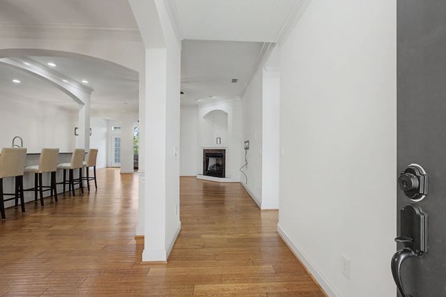 1124 Chickadee Cir, Hermitage, TN 37076