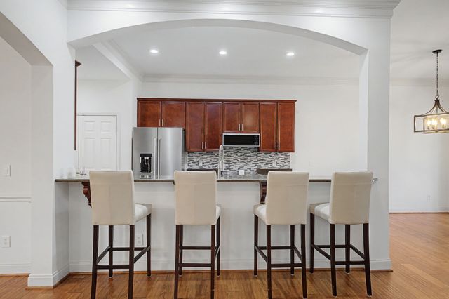 1124 Chickadee Cir, Hermitage, TN 37076