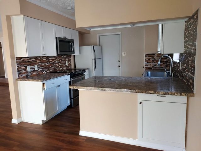 1924 Myrna Lane, Katy, TX 77493