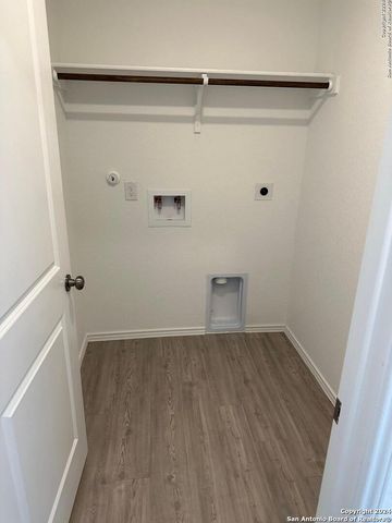 2422 Broken Arrow, New Braunfels, TX 78130