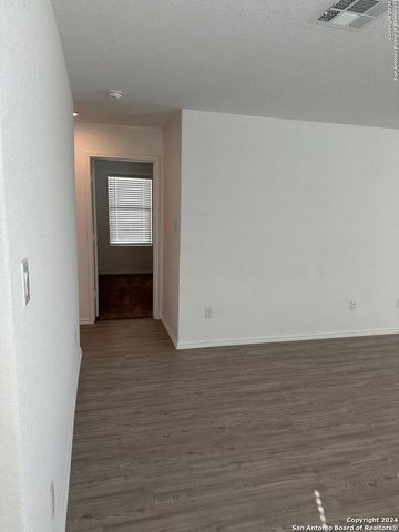 2422 Broken Arrow, New Braunfels, TX 78130