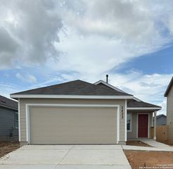 2422 Broken Arrow, New Braunfels, TX 78130