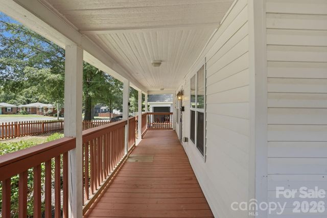 4514 Wildwood Avenue, Charlotte, NC 28208