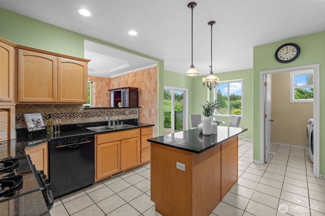 5808 60th Street W, University Place, WA 98467