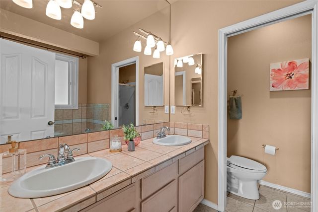 5808 60th Street W, University Place, WA 98467