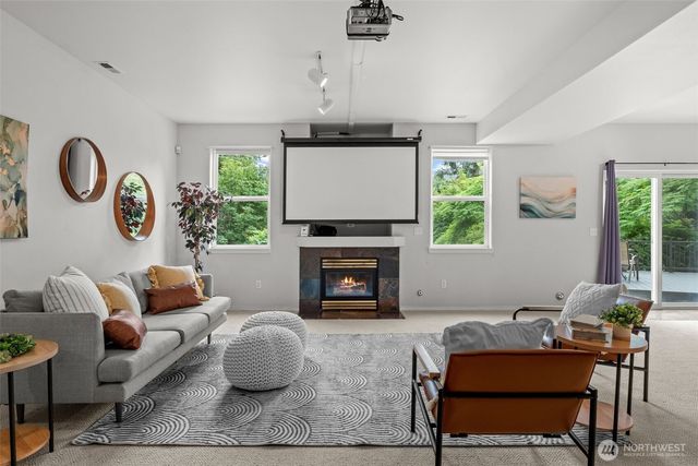 5808 60th Street W, University Place, WA 98467