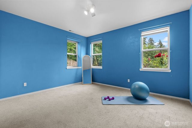 5808 60th Street W, University Place, WA 98467