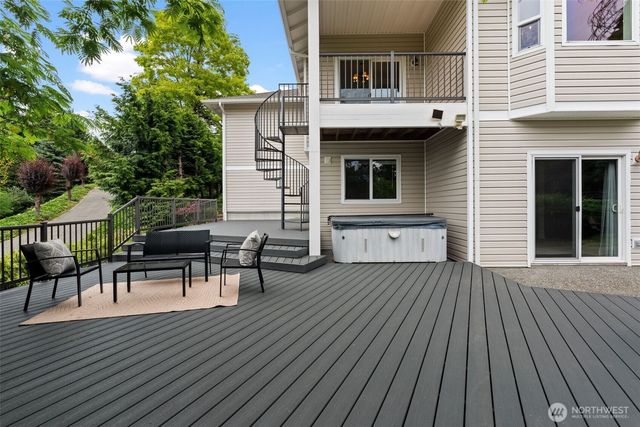 5808 60th Street W, University Place, WA 98467