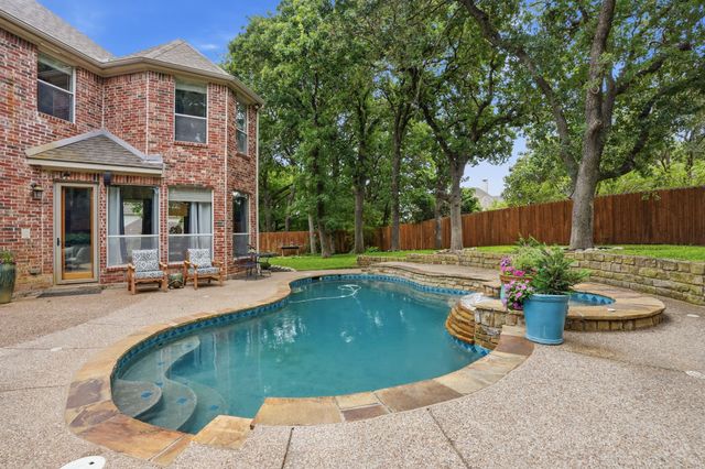 1425 Brighton Court, Southlake, TX 76092