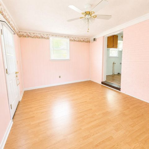 102 Bradley Drive, Richmond, KY 40475