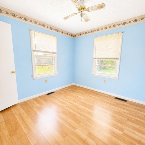 102 Bradley Drive, Richmond, KY 40475