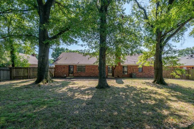 4109 OAKBEND DR, Memphis, TN 38115