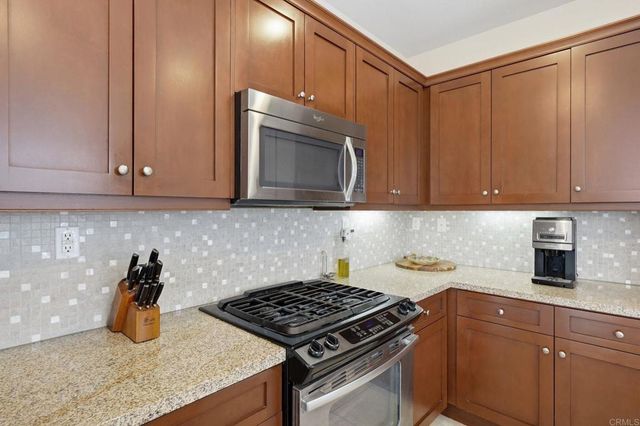 2212 Laramie Way, San Marcos, CA 92078