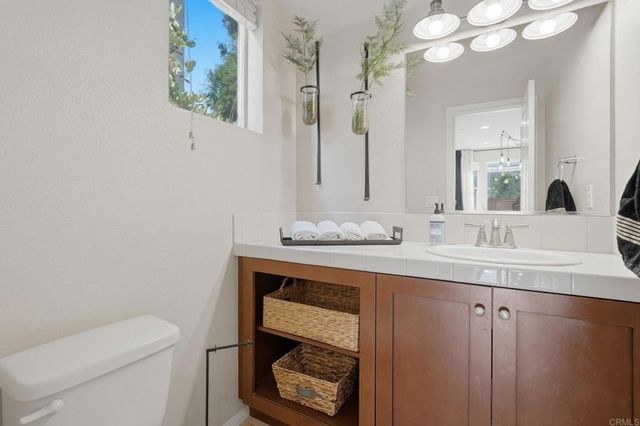 2212 Laramie Way, San Marcos, CA 92078