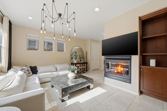 2212 Laramie Way, San Marcos, CA 92078