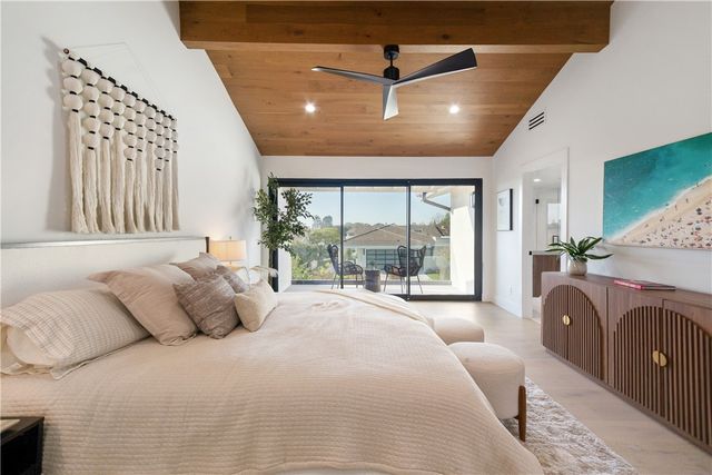 5 Curl, Corona Del Mar, CA 92625