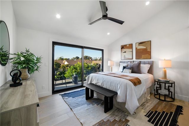 5 Curl, Corona Del Mar, CA 92625