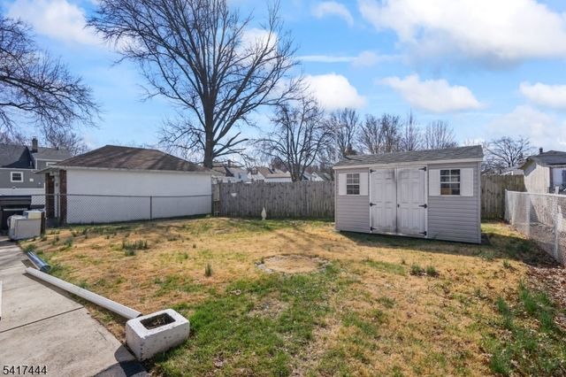 2075 Barnett St, Rahway City, NJ 07065