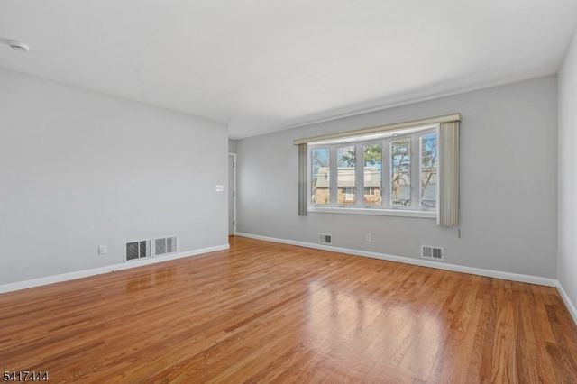 2075 Barnett St, Rahway City, NJ 07065