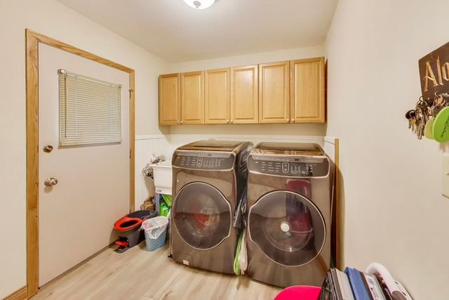 1104 Nottingham Lane, Elgin, IL 60120
